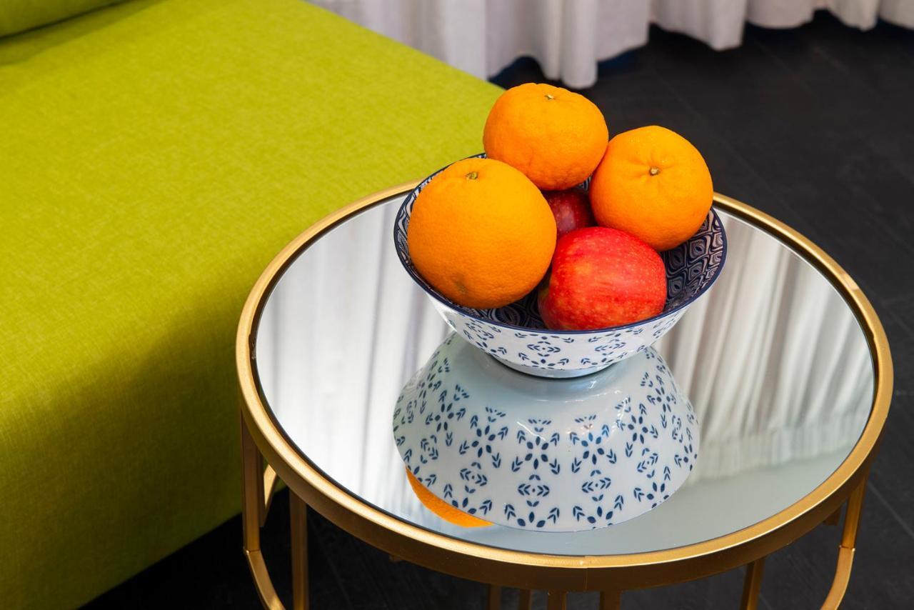 Crown Sea Apart Hotel Tel Aviv Ngoại thất bức ảnh